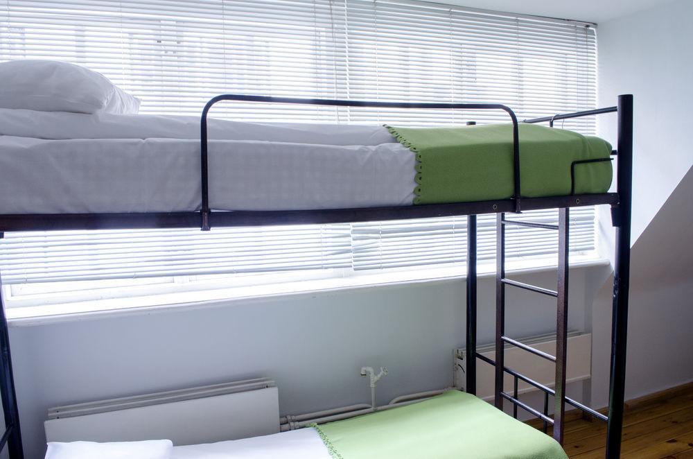 Red Nose Hostel With Self-Check In Riga Exterior photo
