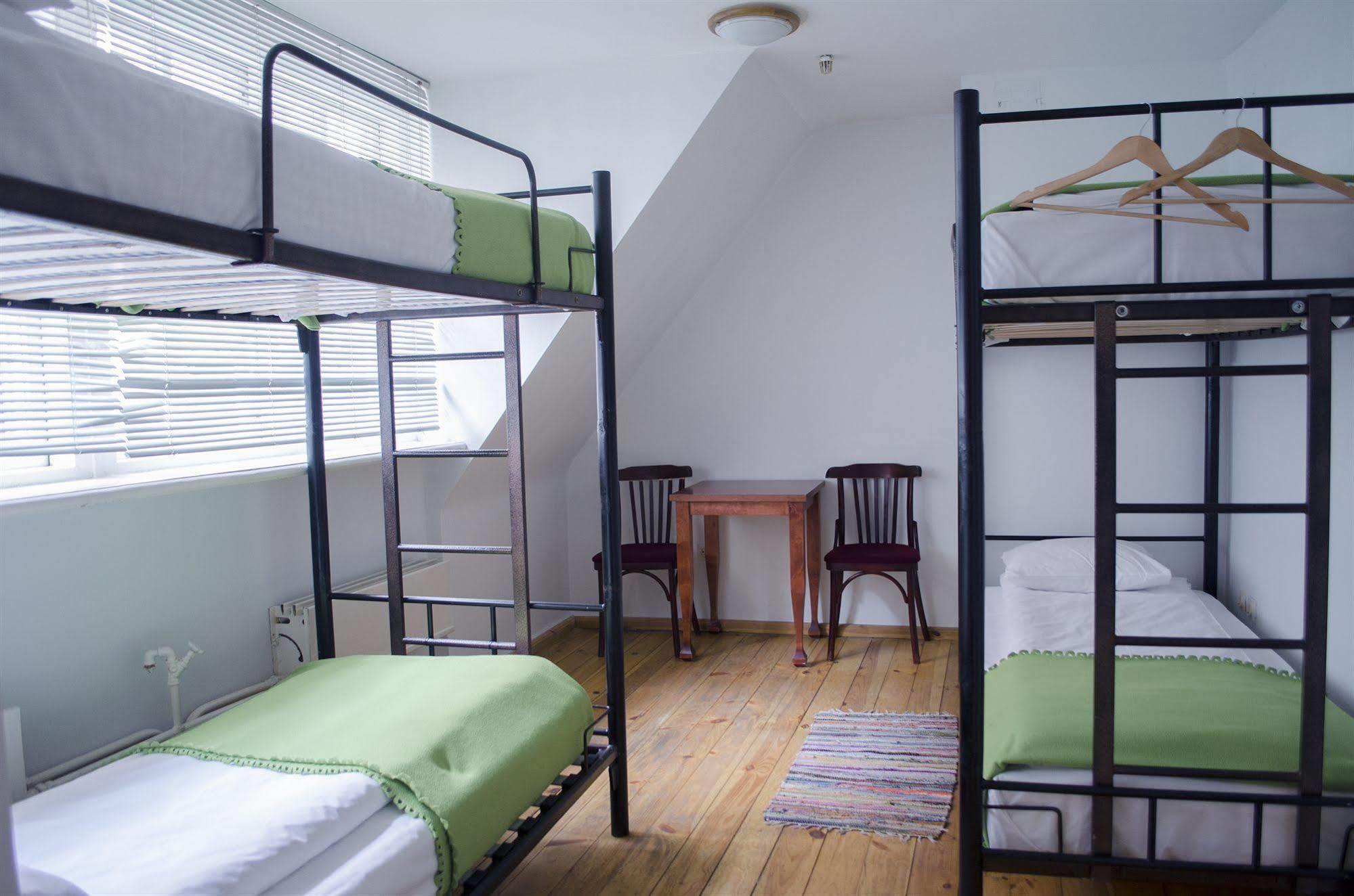 Red Nose Hostel With Self-Check In Riga Exterior photo